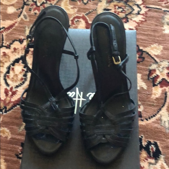 Sz 5 Cole Haan blk high heel sandals - Picture 2 of 4
